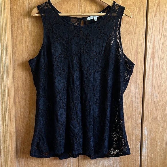 Daisy Fuentes Tops - Daisy Fuentes Sleeveless Lace Pleated Blouse